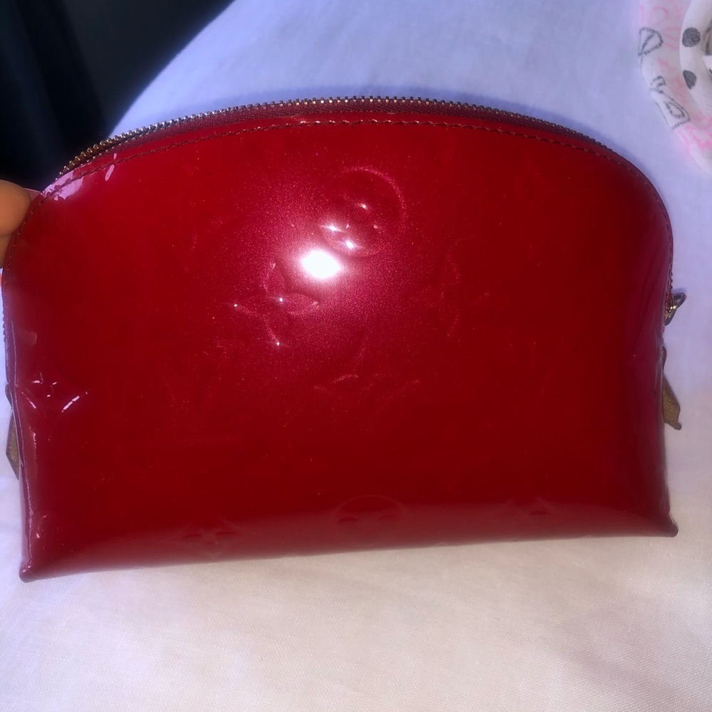 Louie Monogram Vernis Leather cosmetic pouch